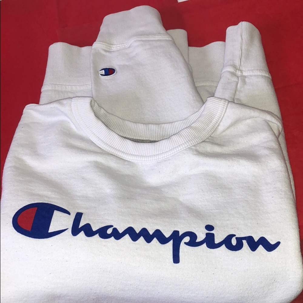 Champion men’s size large pullover white